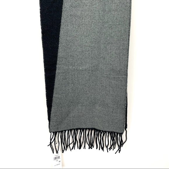Calvin Klein Black & Gray Color Block Spellout Tassel Fringe Knit Scarf New Nwt - Picture 6 of 14